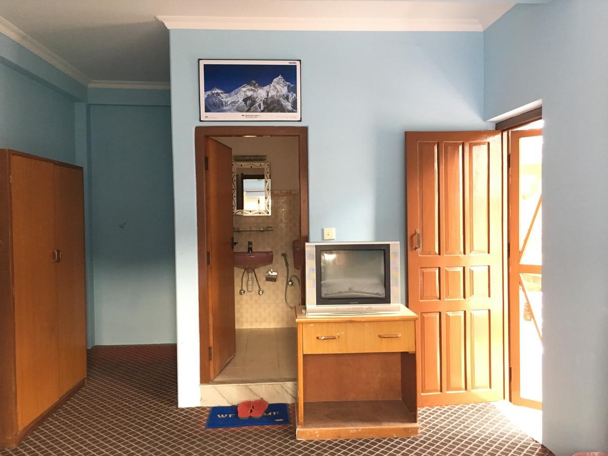 Hotel Pokhara International Luaran gambar